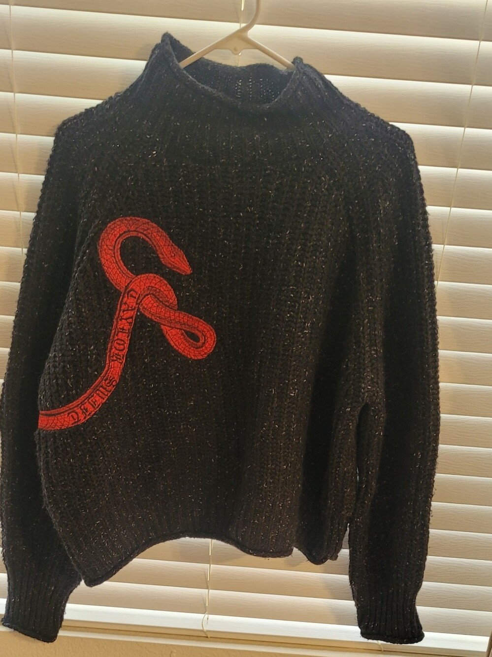 Taylor Swift 2024 Reputation Mockneck Cropped Sweater Size L